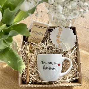 Gotowy Prezent dla teściowej mamy Kubek + podstawka BOX Prezentowy Teściowa też mamusia  podstawka Łyżeczka Prezent na dzień mamy