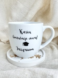 Kubek  GRATULACJE OBRONY INŻYNIERA + IMIĘ Kubek prezent magistra absolwenta prezent na zakończenie szkoły 