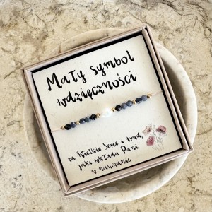 Bransoletka z podziękowaniem dla Nauczycielki– szafir i perła na delikatnej nici | Mały Symbol Wdzięczności prezent dla Nauczycielki