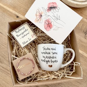 gotowy BOX Prezentowy Bransoletka rodochrozyt kamień słoneczny rodonit kubek TRZEBA MIEĆ WIELKIE SERCE BY KSZTAŁCIĆ MAŁYCH LUDZI  GRATIS akwarelowa kartka 